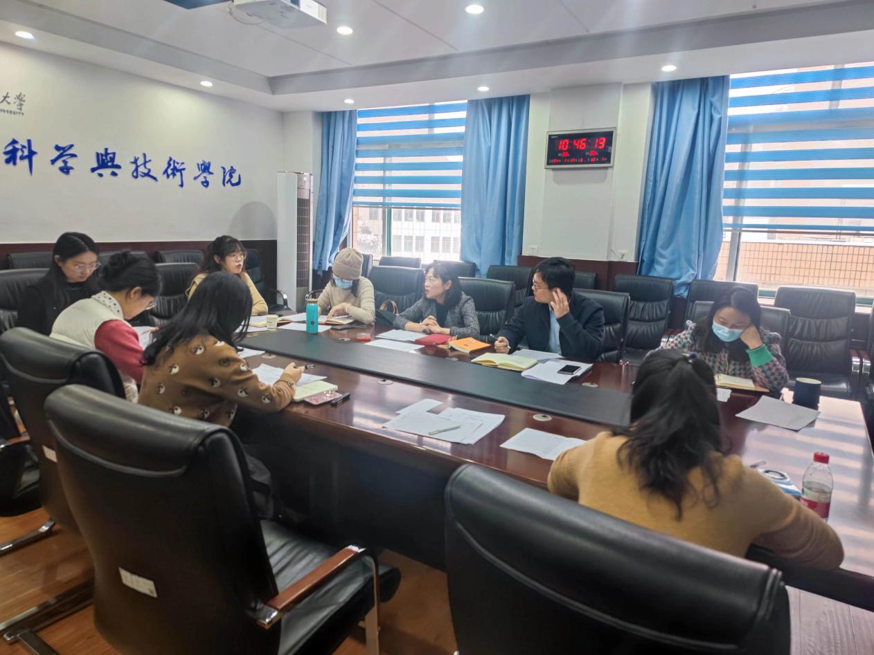 说明: 635c2a44c8322d963b47391966945eb